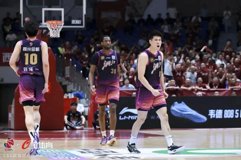 儿童篮球训练步骤应该注意什么_1